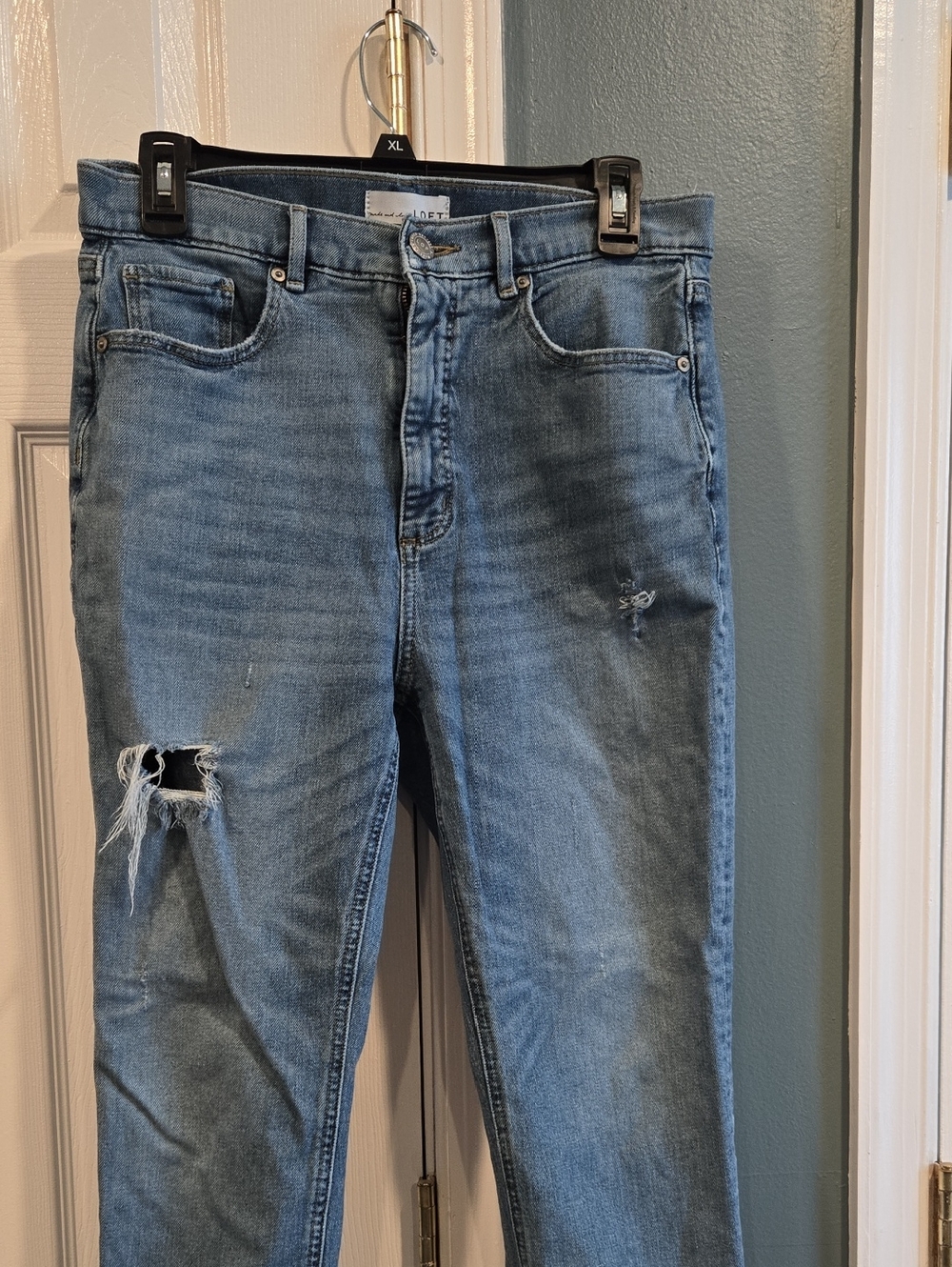 Light Wash Distressed Jeans